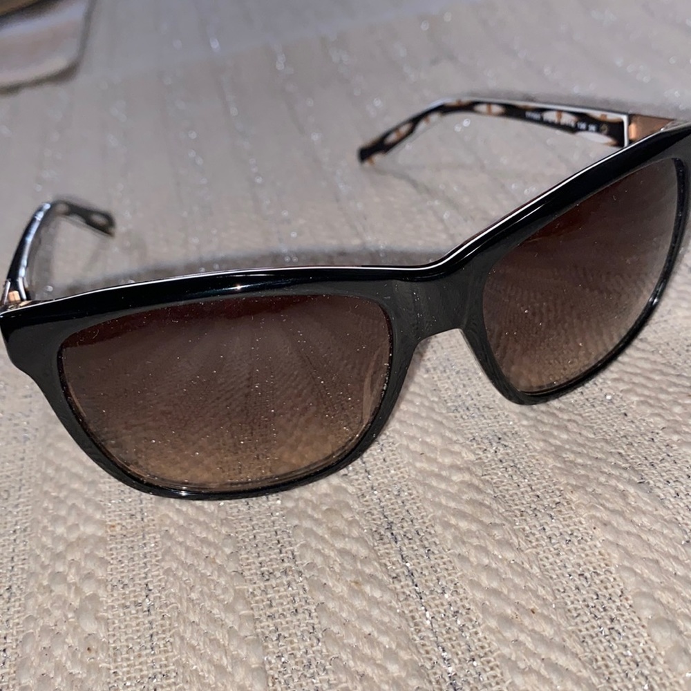 Tory Burch TY7031 Sunglasses